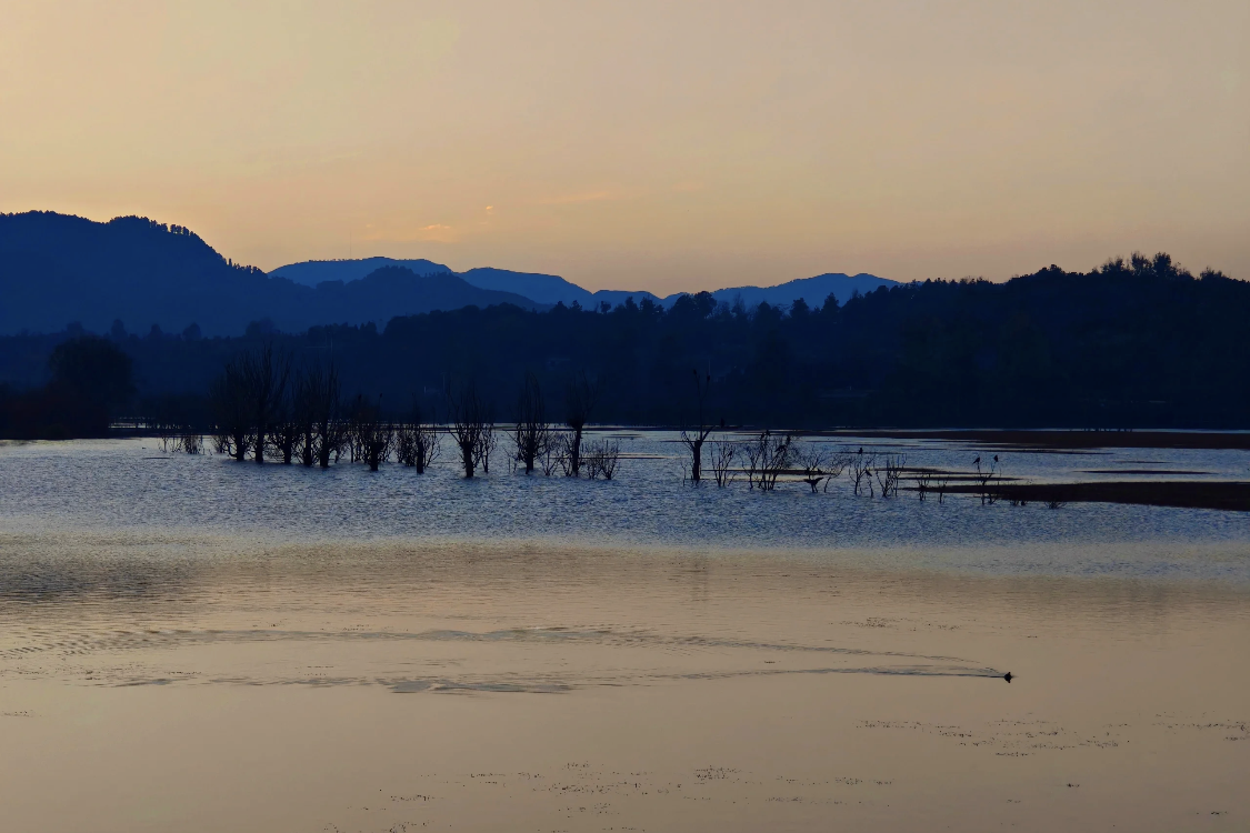 Nian Lake